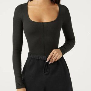 NWT Joah Brown scoop neck long sleeve
